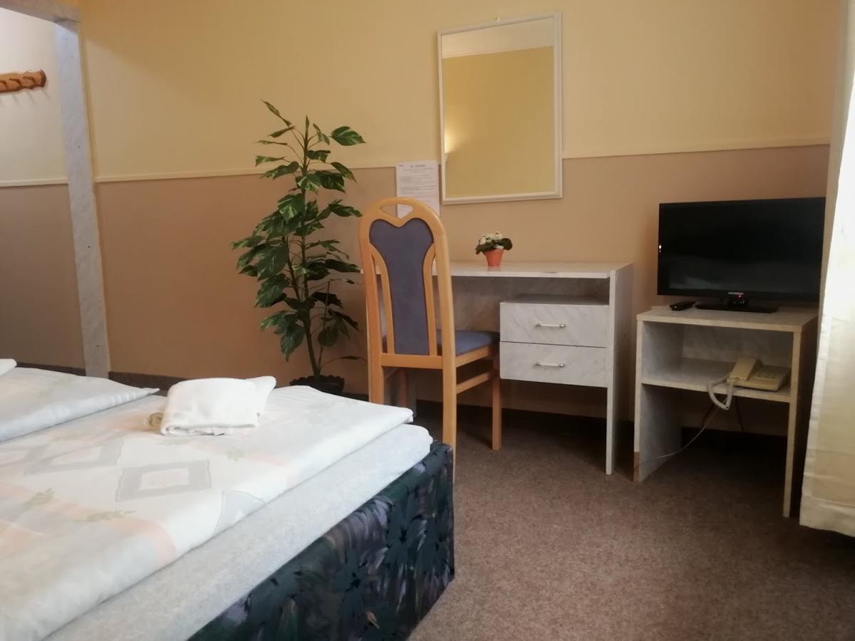 Hotel Wertheim Prague Extérieur photo