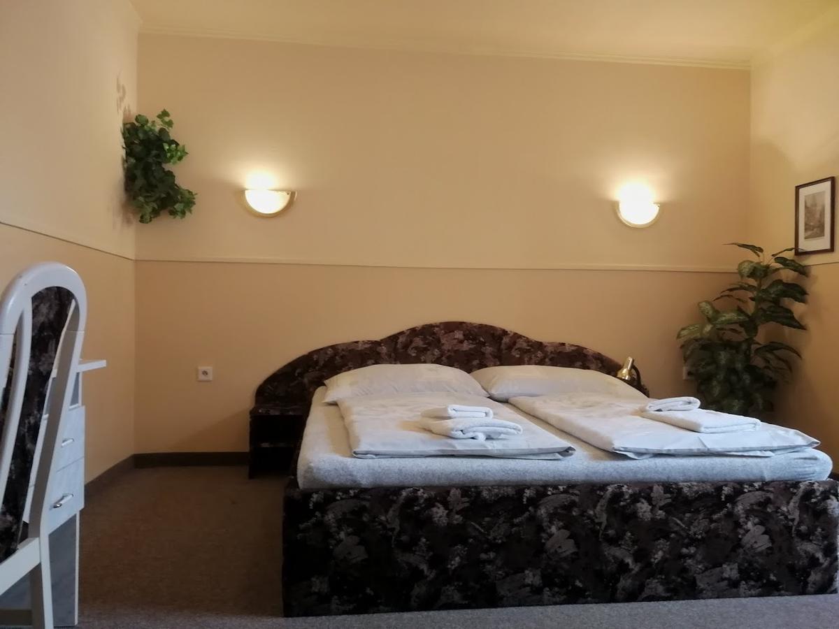 Hotel Wertheim Prague Extérieur photo