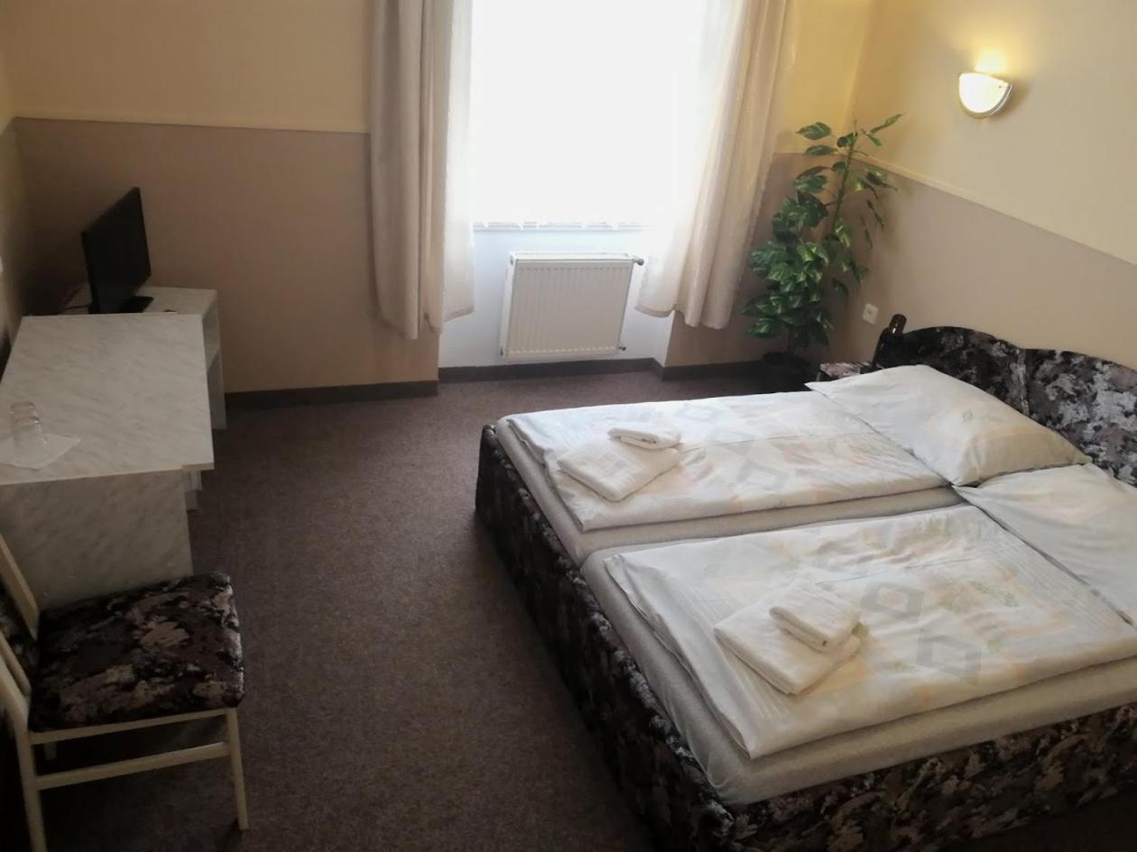 Hotel Wertheim Prague Extérieur photo