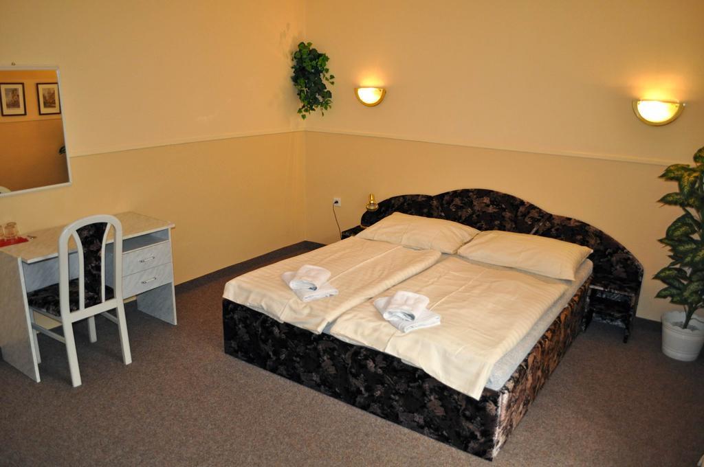 Hotel Wertheim Prague Chambre photo